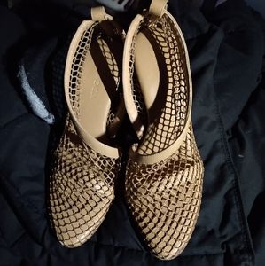 Bottega Veneta tan mesh stiletto